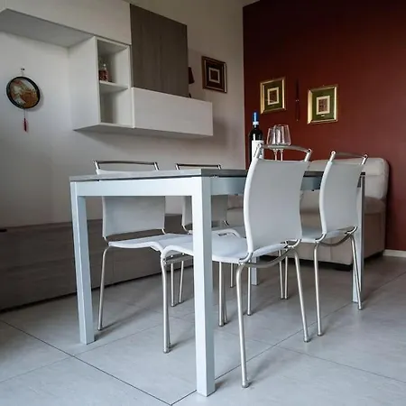 Wolf - In Langhe Apartment